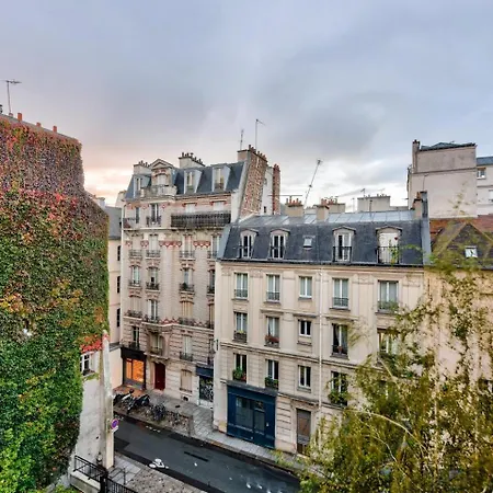 Апартаменты Stunning 2br Flat Near Place Des Vosges