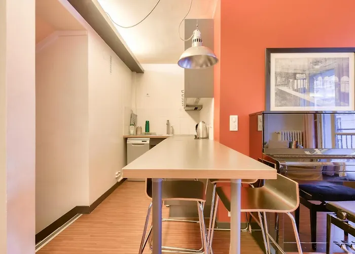 Stunning 2br Flat Near Place Des Vosges Апартаменты Париж